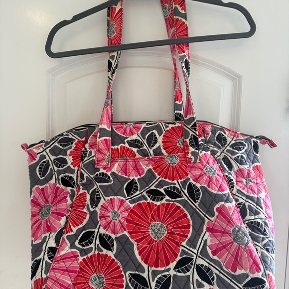 Vera Bradley retired Cherry Blossoms fabric tote - Picture 9 of 11